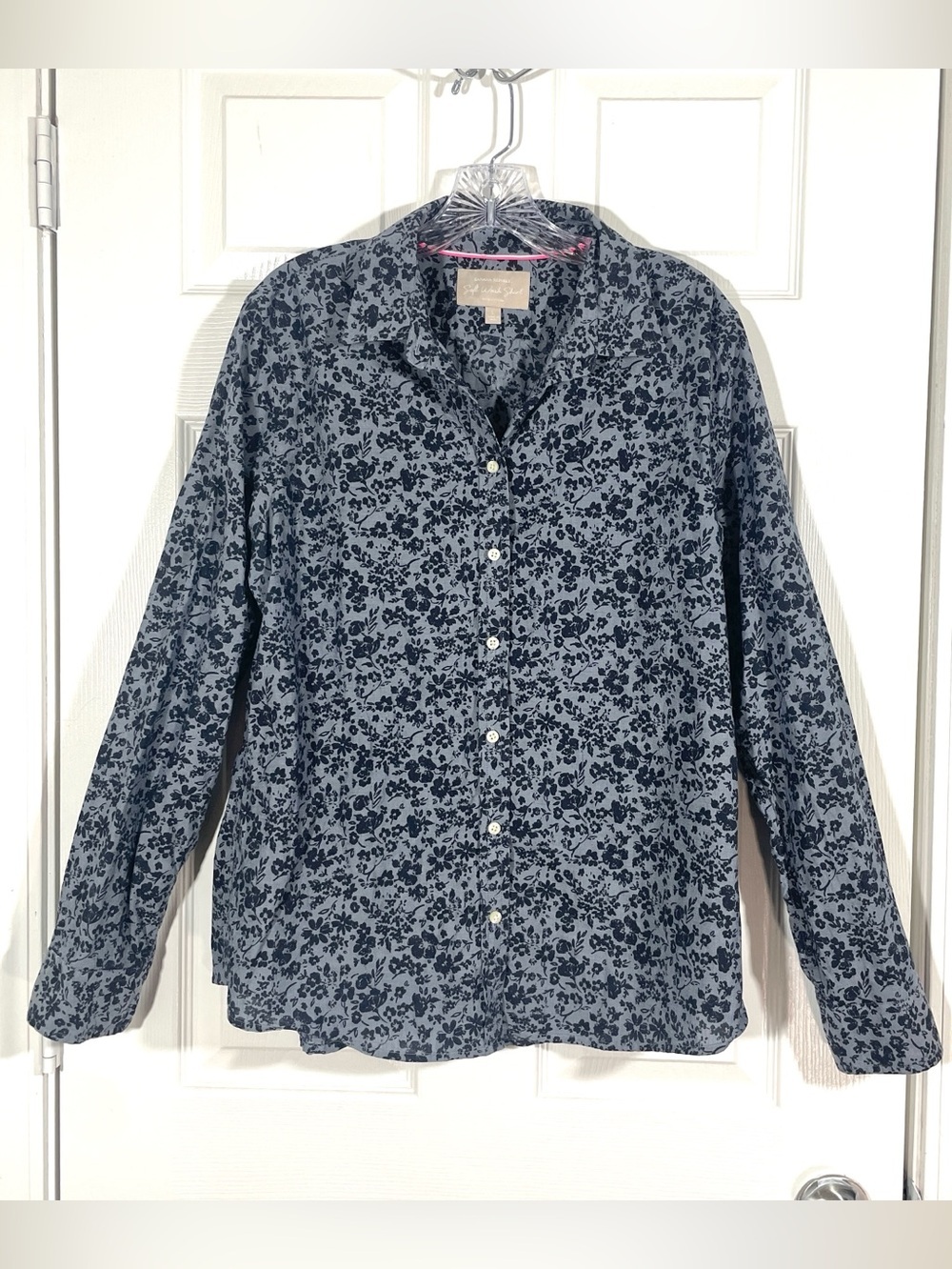 Banana Republic Soft Wash Floral Button Up Shirt Blue Cotton Long Sleeve